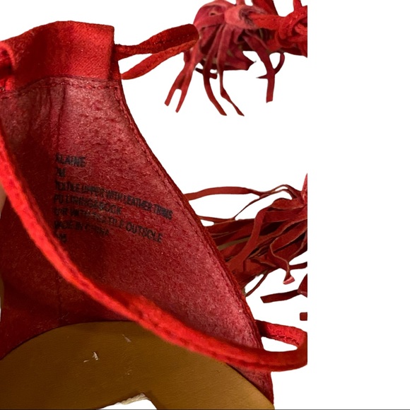 STEVE MADDEN FLATS - Picture 9 of 9